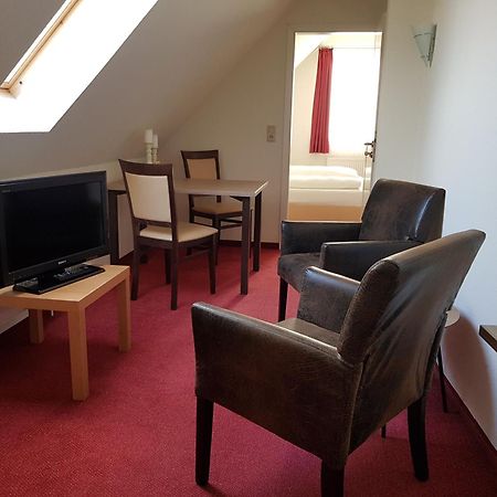 Hotel Muehleneck Schortens Exteriör bild