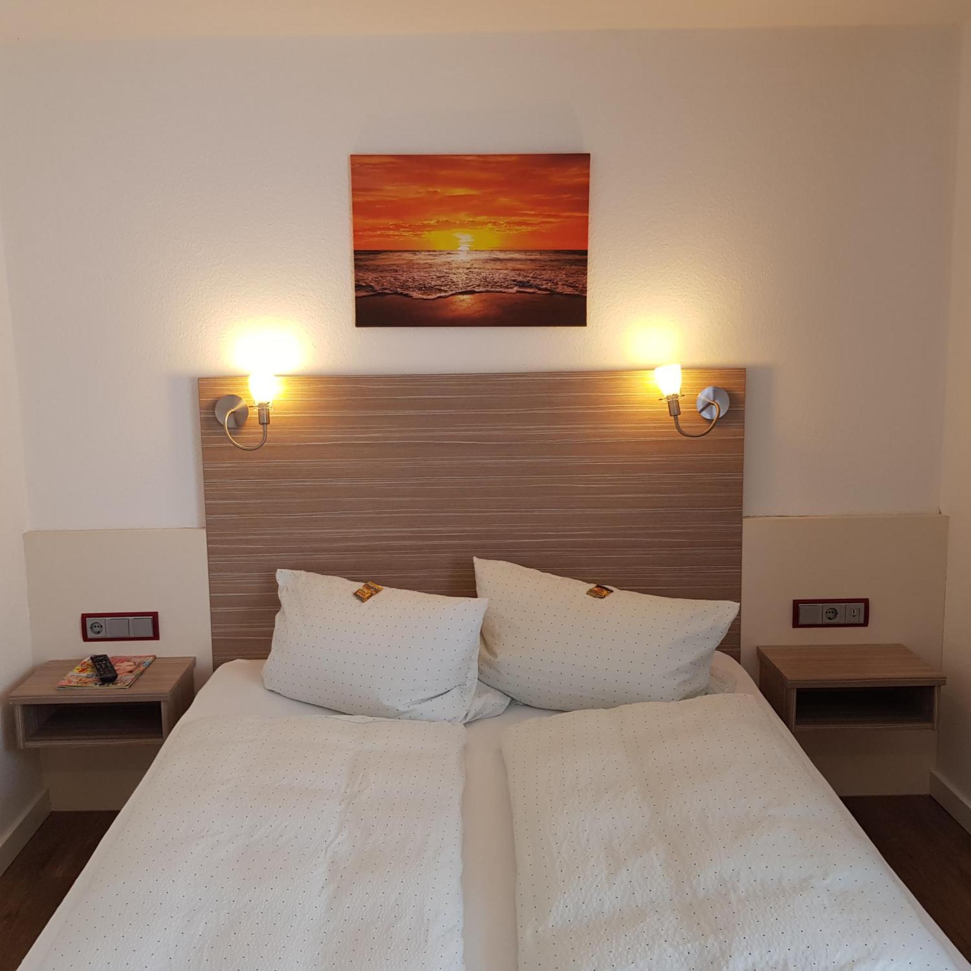 Hotel Muehleneck Schortens Exteriör bild